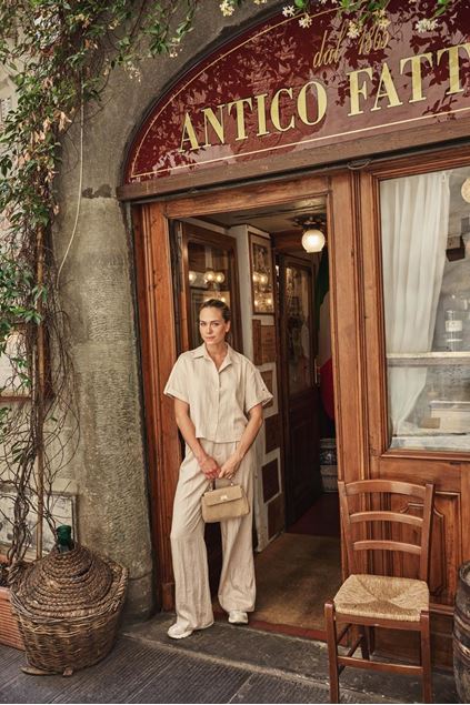 Picture of Blouse - Esqualo - SP26.10039 - light sand